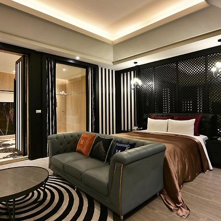 Venice Motel Тайджун Екстериор снимка