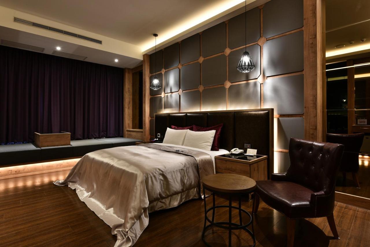 Venice Motel Тайджун Екстериор снимка