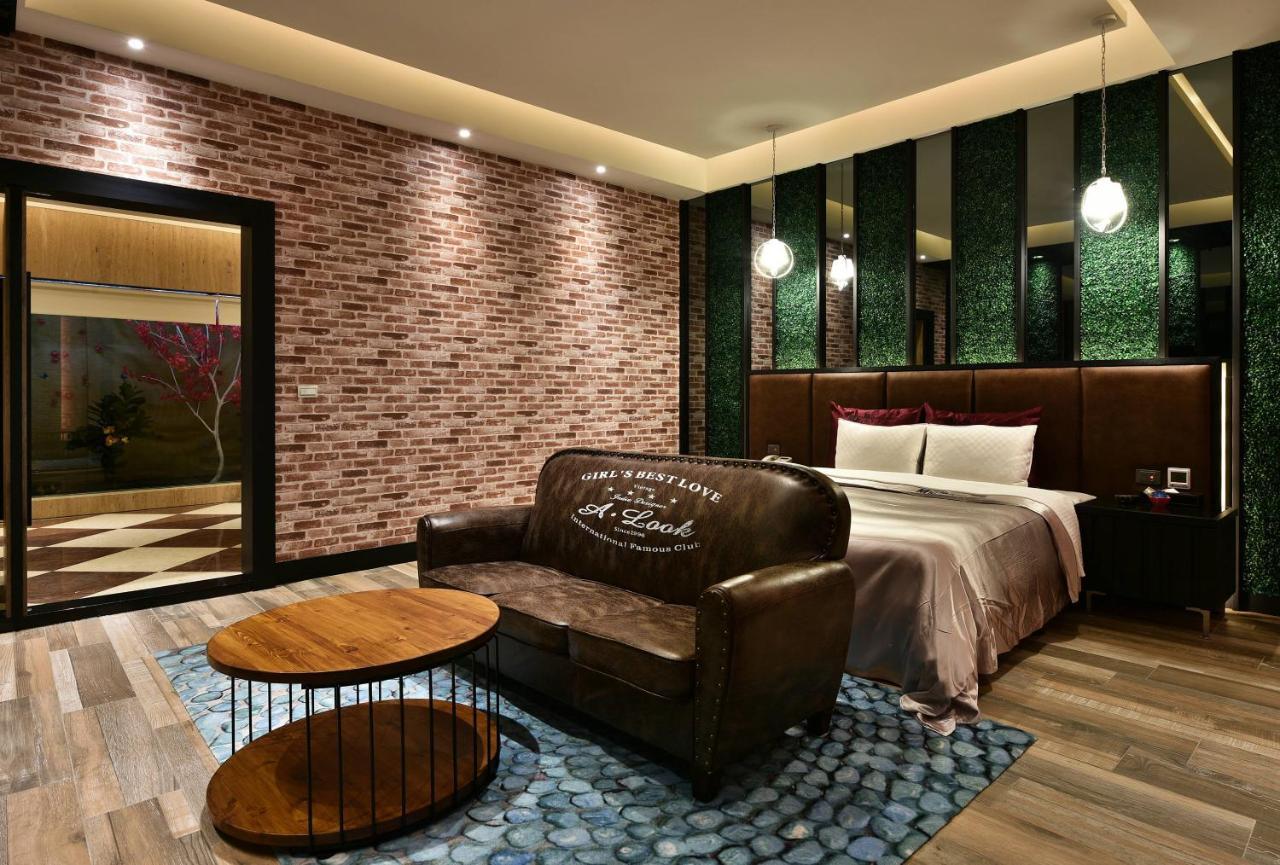 Venice Motel Тайджун Екстериор снимка