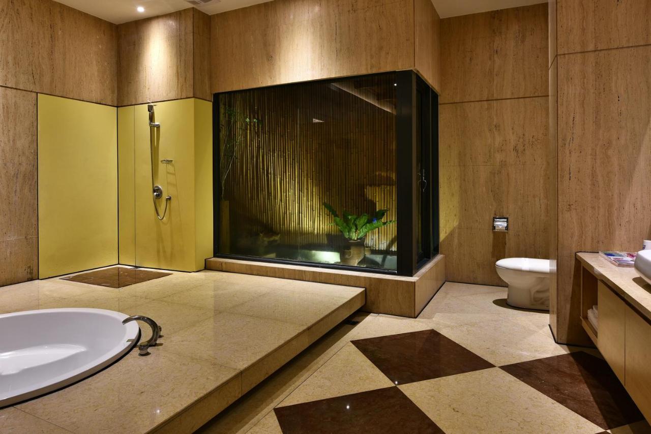Venice Motel Тайджун Екстериор снимка